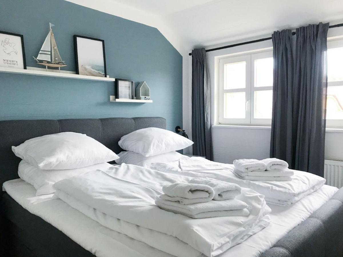 Feriendorf Rugana - Komfortplus Appartement Mit 1 Schlafzimmer A03 Dranske Exteriör bild